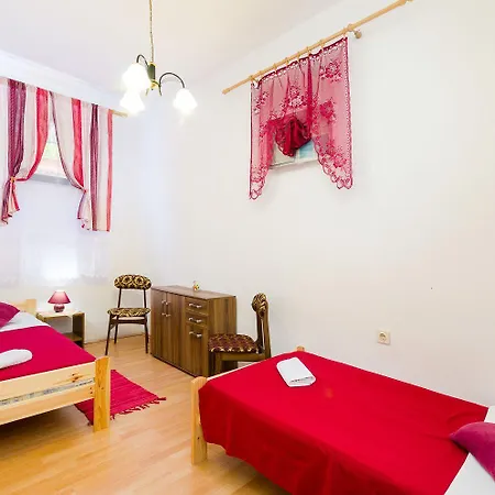 Lejlighed Nostalgisches Nur 500 Meter Zum Mit Privater Terrasse, Meerblick, Grill