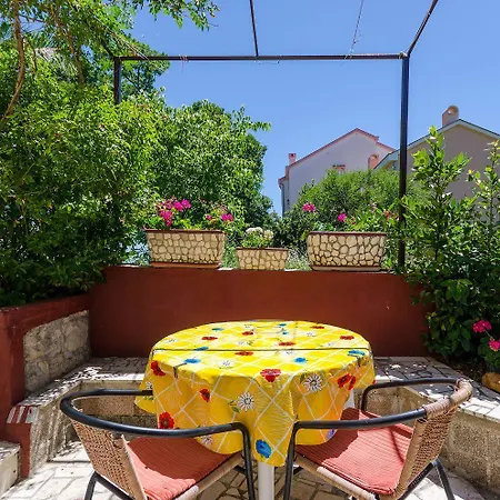 Nostalgisches Nur 500 Meter Zum Mit Privater Terrasse, Meerblick, Grill