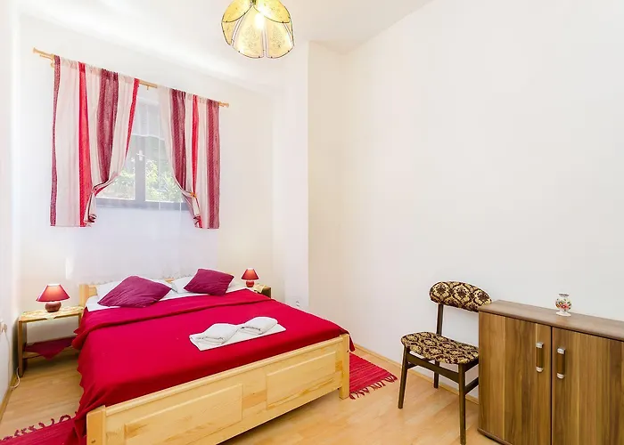 Appartement Nostalgisches Nur 500 Meter Zum Mit Privater Terrasse, Meerblick, Grill *
