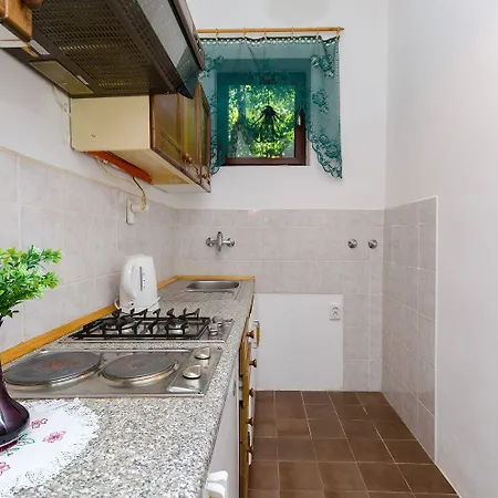 Nostalgisches Nur 500 Meter Zum Mit Privater Terrasse, Meerblick, Grill *